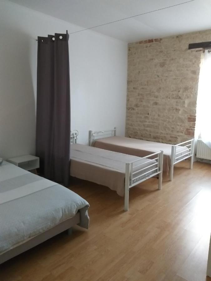 La Laujere Ivie - Gite & Piscine Privative Saint-Hilaire-du-Bois  Eksteriør bilde